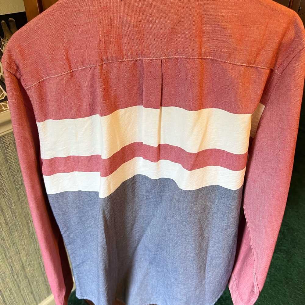 American eagle button down - Picture 2 of 3